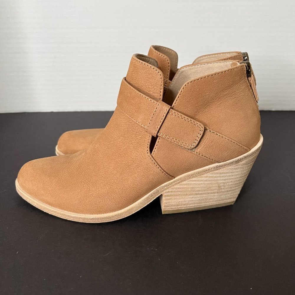 NIB Eileen Fisher Booties NWT - image 2